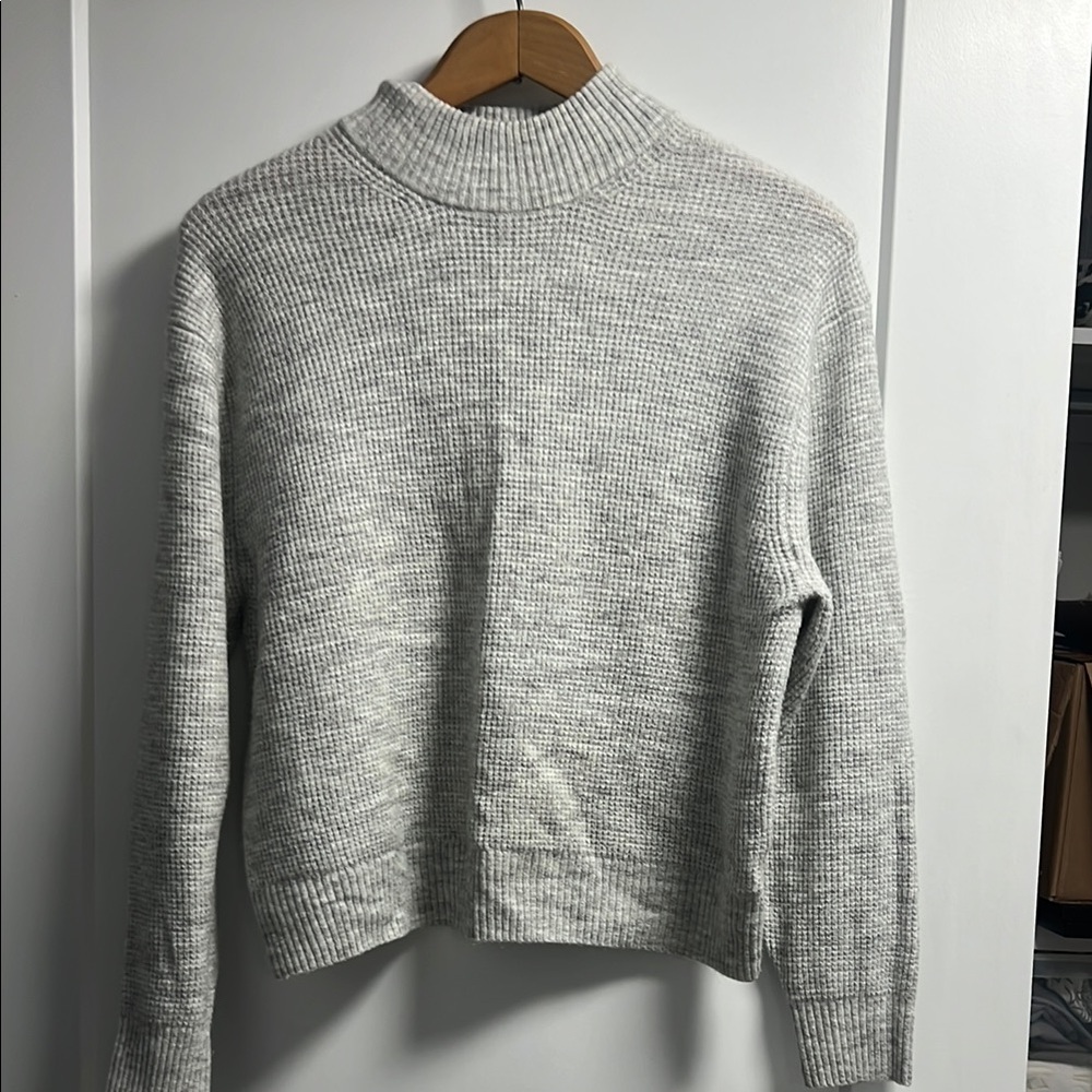 Gap Waffle knit Gray Women's Sweater